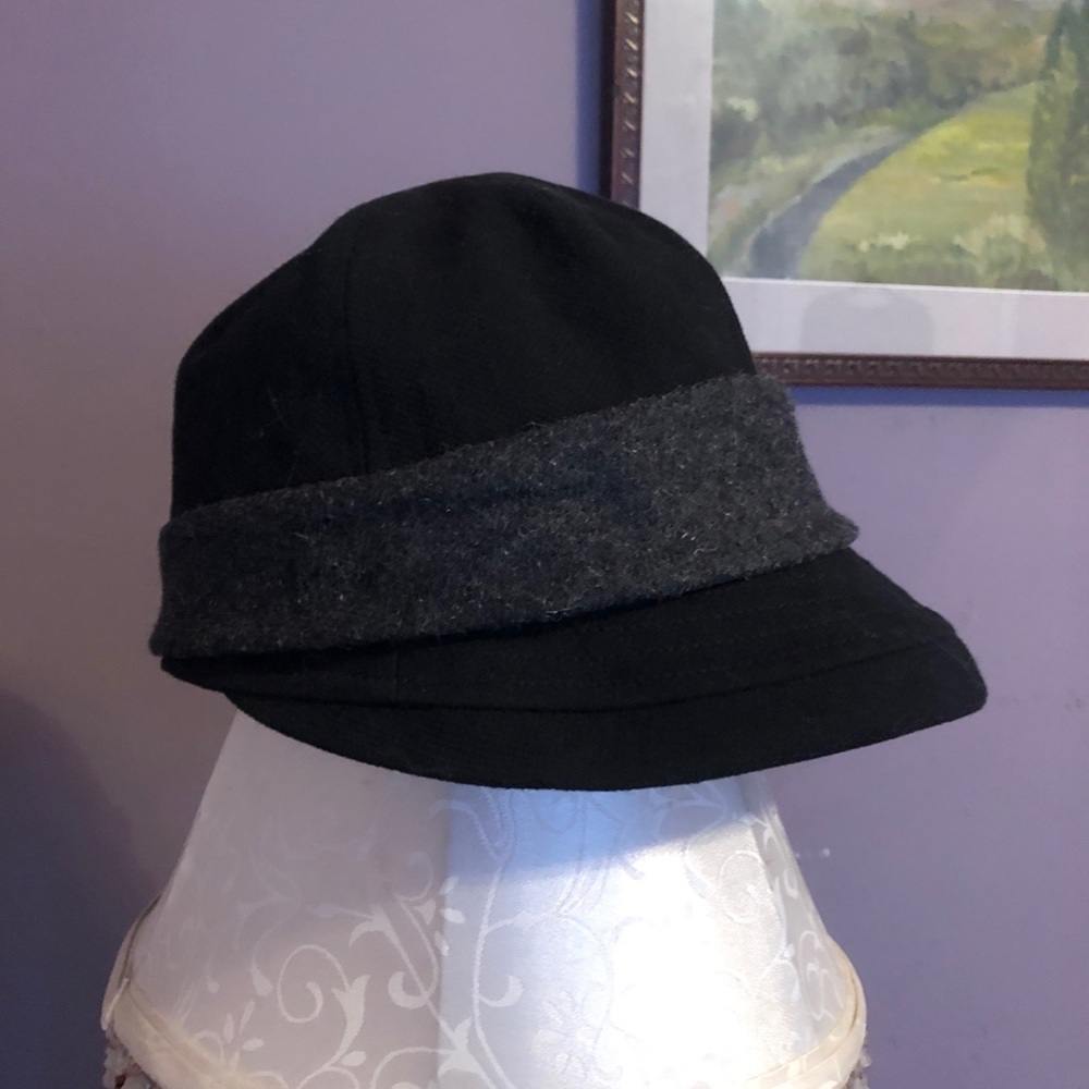 Sugar Korean brand Black  Cloche Hat Large Retro Modern Boho Chic